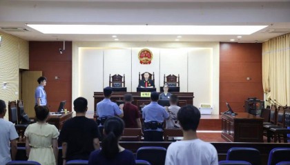 贩卖毒品、容留他人吸毒,广西河池宜州法院集中宣判两起毒案