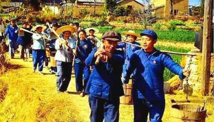 原创农民盖房子,无意发现千年货币,上交国家,现成国之重宝