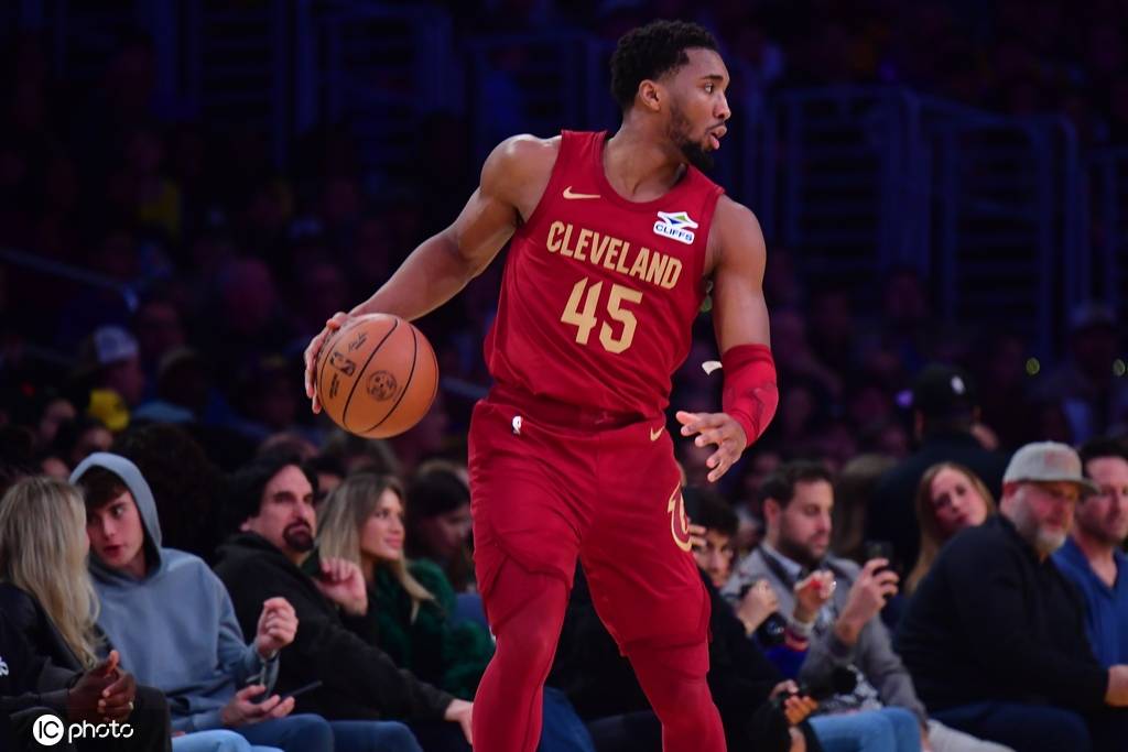 关于NBA2025的十个超前猜想 詹杜库还能维持体面吗？