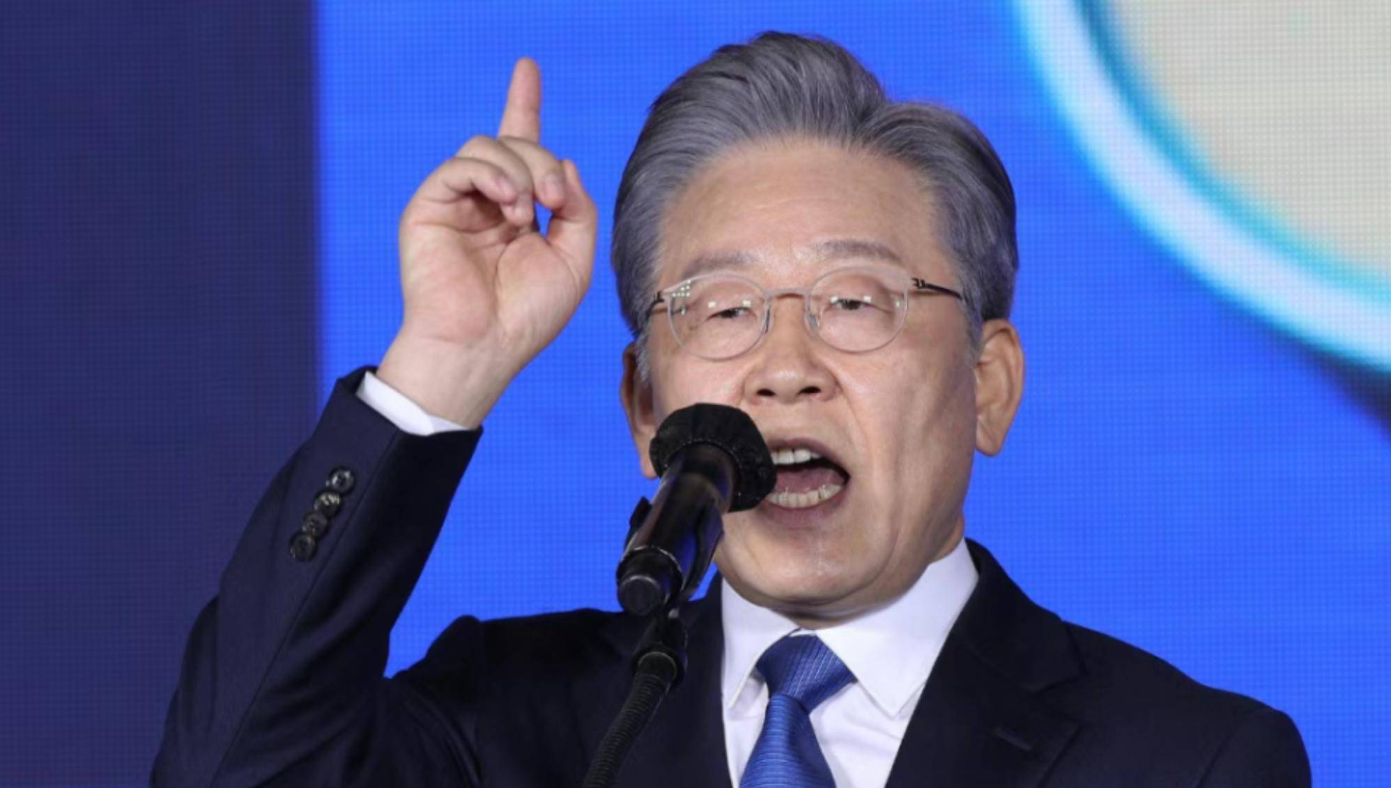 中方盛邀金正恩出席阅兵,李在明情绪激动,痛斥朝鲜“又穷又横”