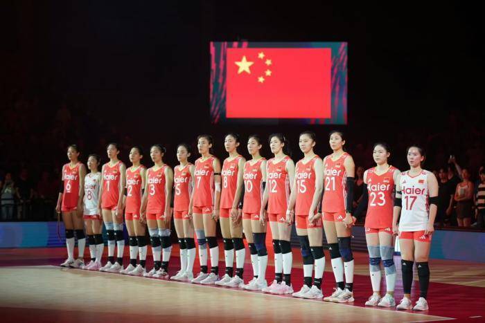 取世锦赛三连胜!中国女排小组第一晋级将战法国女排