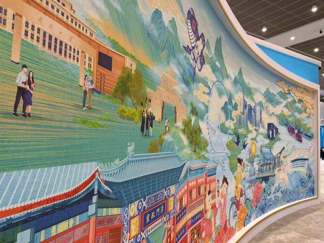 上合天津峰会22米巨幅壁画火出圈,这些中外元素你认出几个?