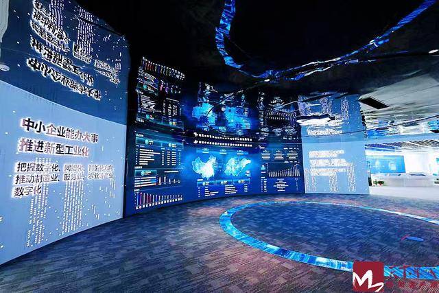 浪潮云打造了人工智能工厂,成为全球第四个、国内第一个实体化的人工智能工厂