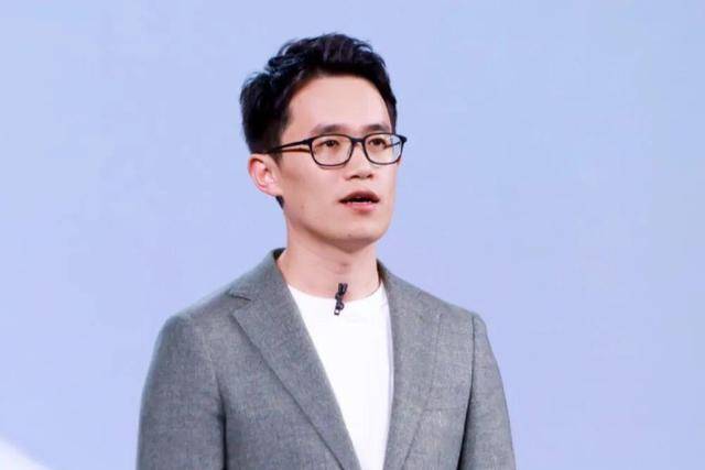 “王腾因泄密小米16改名小米17被辞退”,经相关方核实,该消息不实