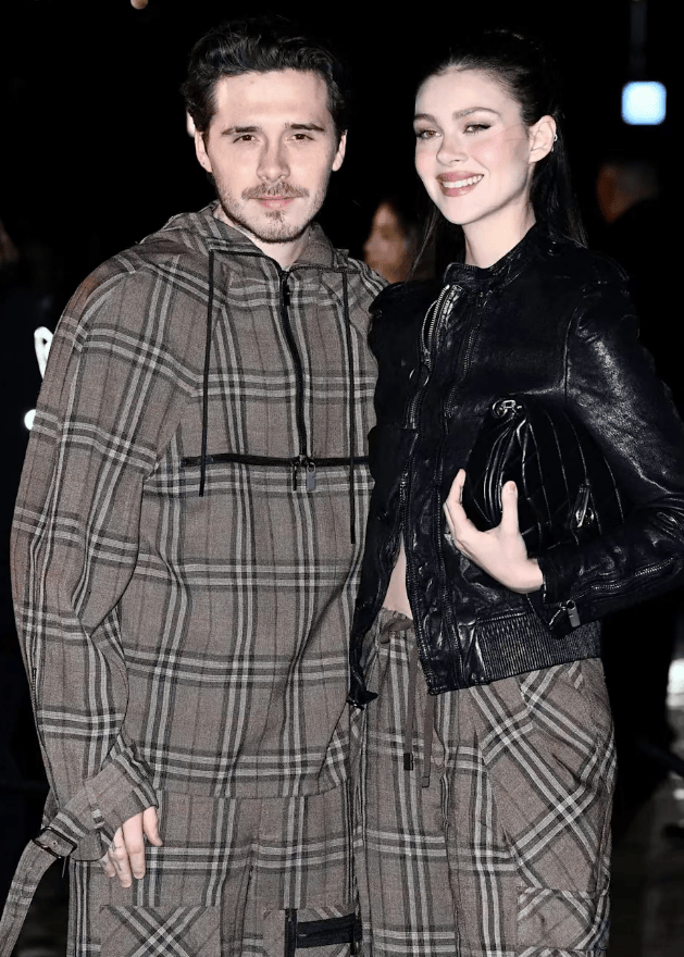 考古|小贝俩儿子恋上同一个女人，原来贝克汉姆家族关系破裂竟是因为她！