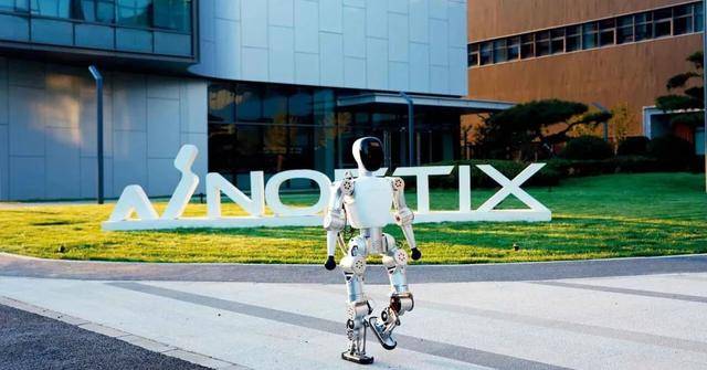 他们24小时打工,不要工资