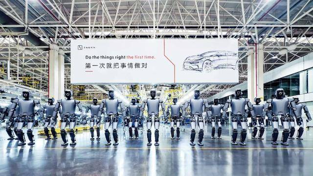 他们24小时打工,不要工资