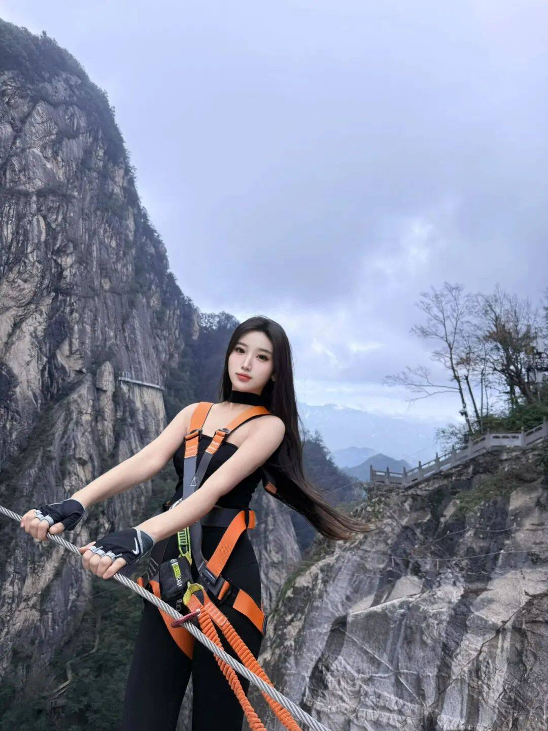 天花板发力了!快看巅峰的洛阳白云山秋景!