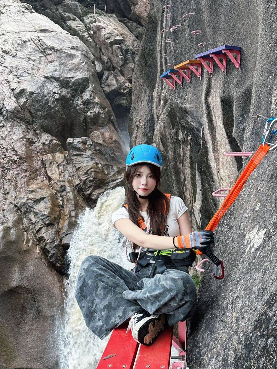 天花板发力了!快看巅峰的洛阳白云山秋景!